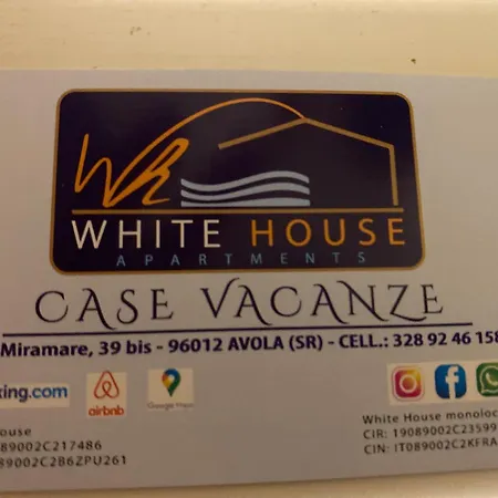 Holiday home White House *